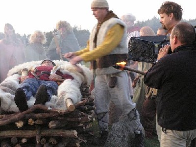 Feuerbestattung nach Wikingerart